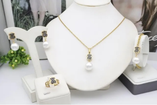 Stainless steel jewelry Necklace Earrings Bangle Ring Wholesale for women