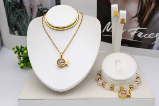 Stainless steel jewelry Necklace Earrings Bangle Ring Wholesale for women