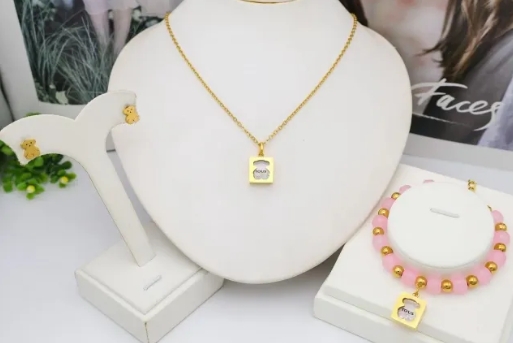 Stainless steel jewelry Necklace Earrings Bangle Ring Wholesale for women