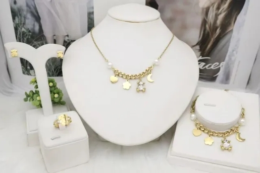 Stainless steel jewelry Necklace Earrings Bangle Ring Wholesale for women