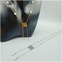 Fashionable stainless steel necklaces for women