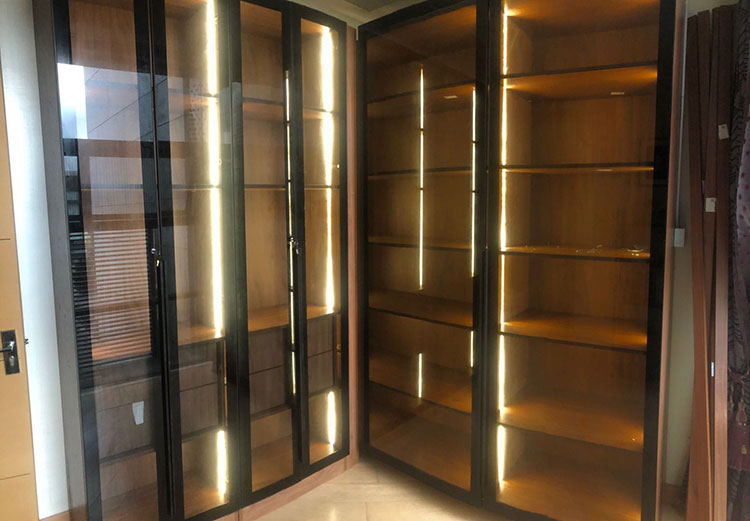 wardrobe glass door with led