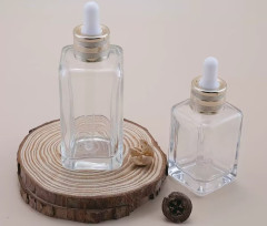 5 - 100 ml botella vacía de vidrio de gotero de emulsión cosmética de aceite esencial antiluz dorada