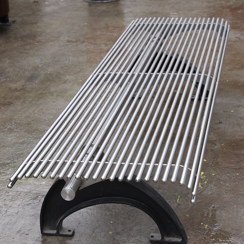 Outdoor steel tube park backless bench