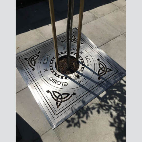 Custom metal tree grates manufacturers