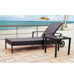 Outdoor pool sunbed beach lounge chair with round coffee table