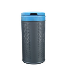 Outdoor metal trash bin with lid