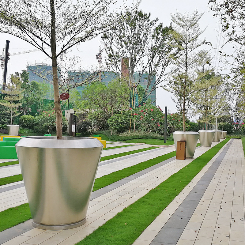 The difference between municipal flower boxes and ordinary flower boxes