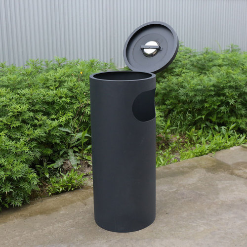 Outdoor two barrel trash bin