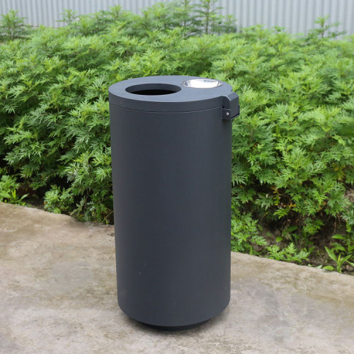 Outdoor two barrel trash bin