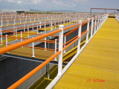 Wastewater treatment plant grating plate