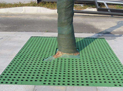 Tree pool grating