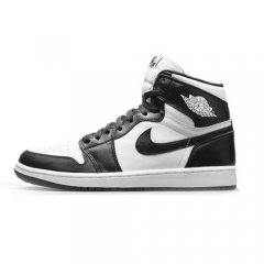 (Women) Authentic Air Jordan 1 Black White