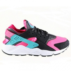 Nike Air Huarache Hyper Pink