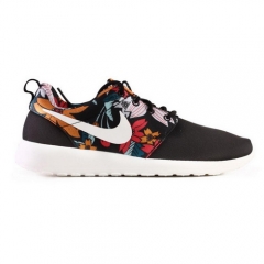 Nike Roshe Run Print