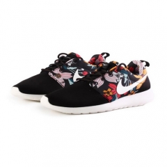 Nike Roshe Run Print