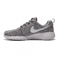 Nike Roshe One x Yeezy Boost 350 Grey