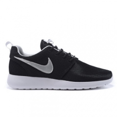 (Women) Nike Roshe Run Black White