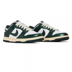 Authentic Nike SB Dunk Low Vintage Green GS