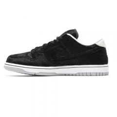 Authentic Medicom Toy x Nike SB Dunk Low BE@RBRICK GS