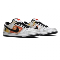 Authentic Nike SB Dunk Low Tie-dye Raygun White