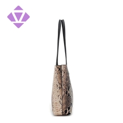 Guangzhou lady handbag factory made python pattern leather black handle tote bag