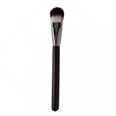Liquid Foundation / Makeup Brush