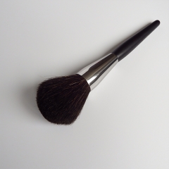 Powder Mineral Brush Makeup Brush for Large Coverage Mineral Powder Foundation Blending Buffing 1 Piece
