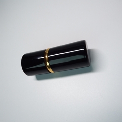 retractable brush with synthetic hair