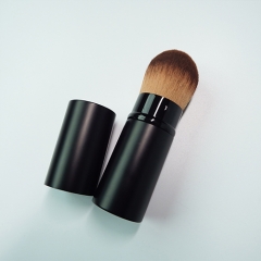 retractable brush with synthetic hair