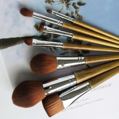 top high quality taper tailed wooden handle  makeup brush set