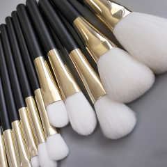 12pcs Professional Makeup Brushes with Black Wooden Handle and natural white Bristles with a cosmetic bag