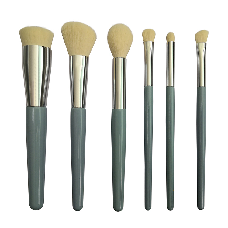 Angular brush style costom logo makeup brush