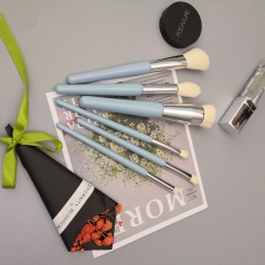 Angular brush style costom logo makeup brush