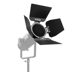 Reflector with Barndoor and Honeycomb Grid