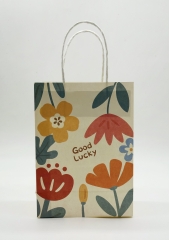 Cute Small Kraft Paper Handbags Cartoon Pattern Eco Friendly Customizable Gift Totes