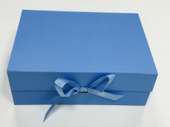 Classy Magnetic Closure Foldable Gift Boxes