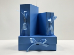 Classy Magnetic Closure Foldable Gift Boxes