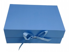 Classy Magnetic Closure Foldable Gift Boxes