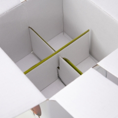 Foldable Corrugated Box With Internal Dividers