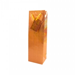 Luxury Metallic Finish Gift Bag for Wine BottlesHolographic Foil Wine Bottle Gift Bags with Rope Handles and Tags