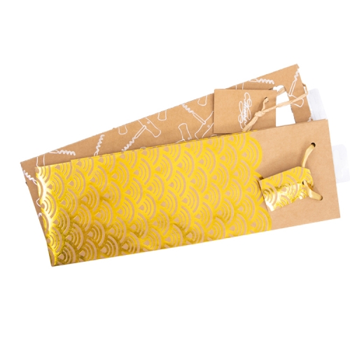 Elegant Kraft Paper Wine Gift Bag with Gold Foil Pattern