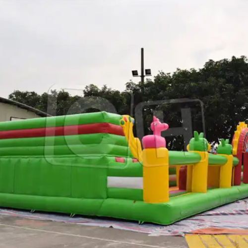 Giant Inflatable Cartoon Castle For Kids, Big Inflatable Garden Amusement Park For Sale