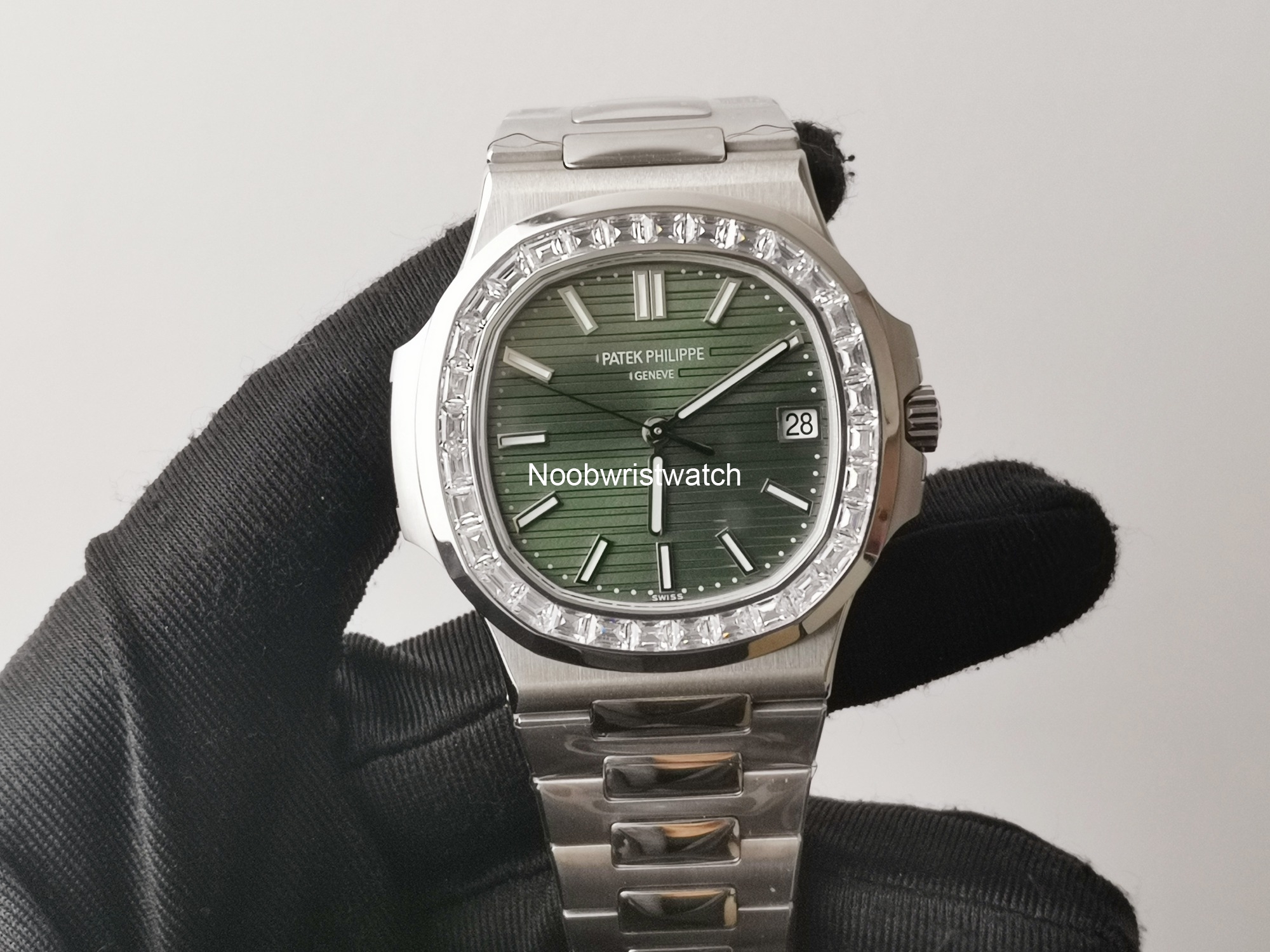 NOOBWRISTWATCH 40MM NEW 3K PATEK PHILIPPE NAUTILUS 5711/1A-014 MENS WATCH
