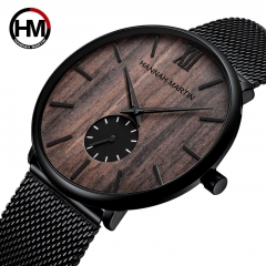 ساعة رجالية تصميم شكل خشبي بحزام قماشي ماركة هانا مارتن