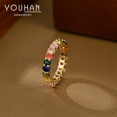 خاتم نسائي مطلي ذهب تصميم كلاسيكي مزين بالزاركون