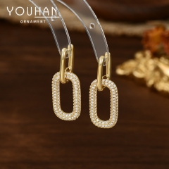 حلق نسائي مطلي ذهب ستايل اوروبي مزين بالزاركون