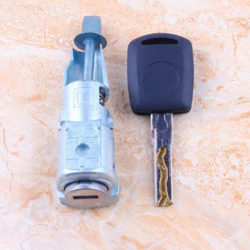 For Volkswagen Skoda Octavia Left Car Door Lock Cylinder/Training Locks