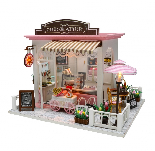 doll miniature house