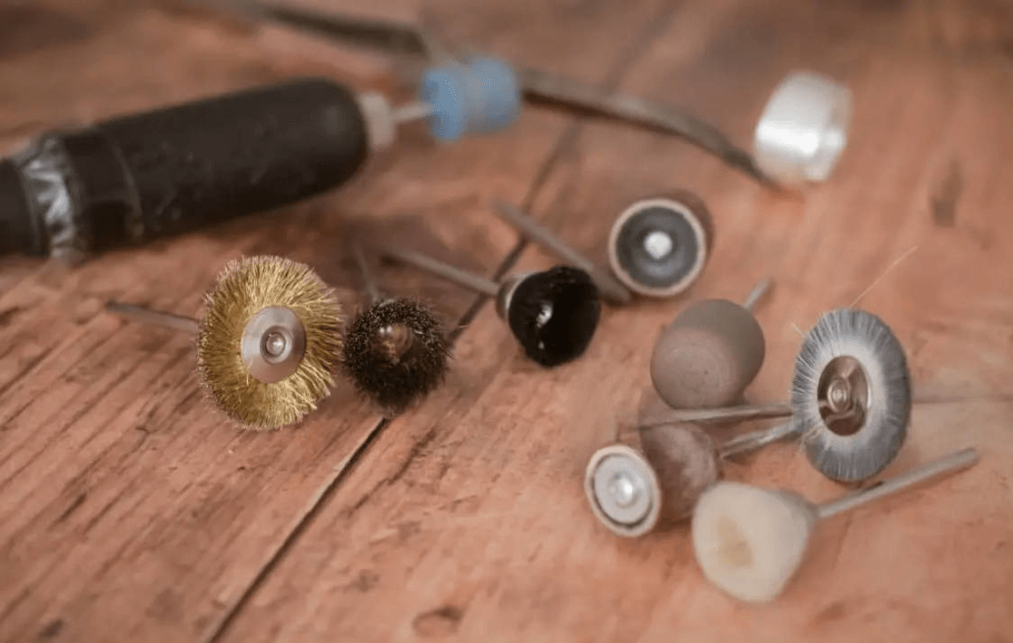 How to Choose the Right Jewelry Polishing Kit for Your Needs